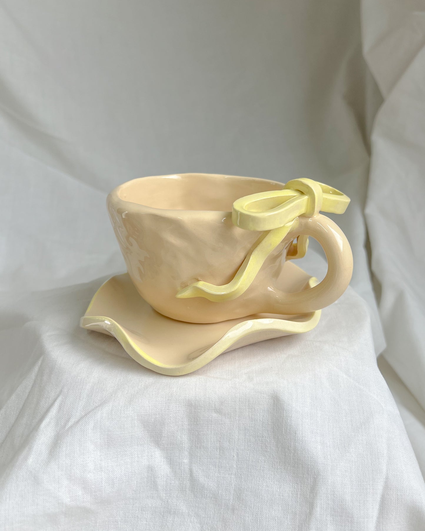 Ribbon II Cup M