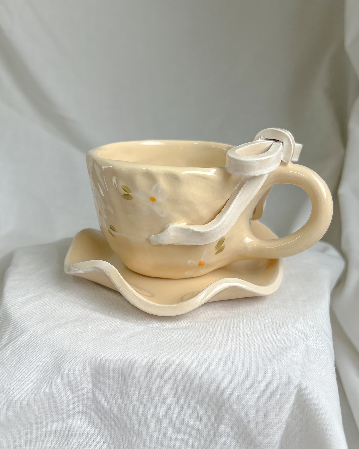 Daisy Ribbon Cup M