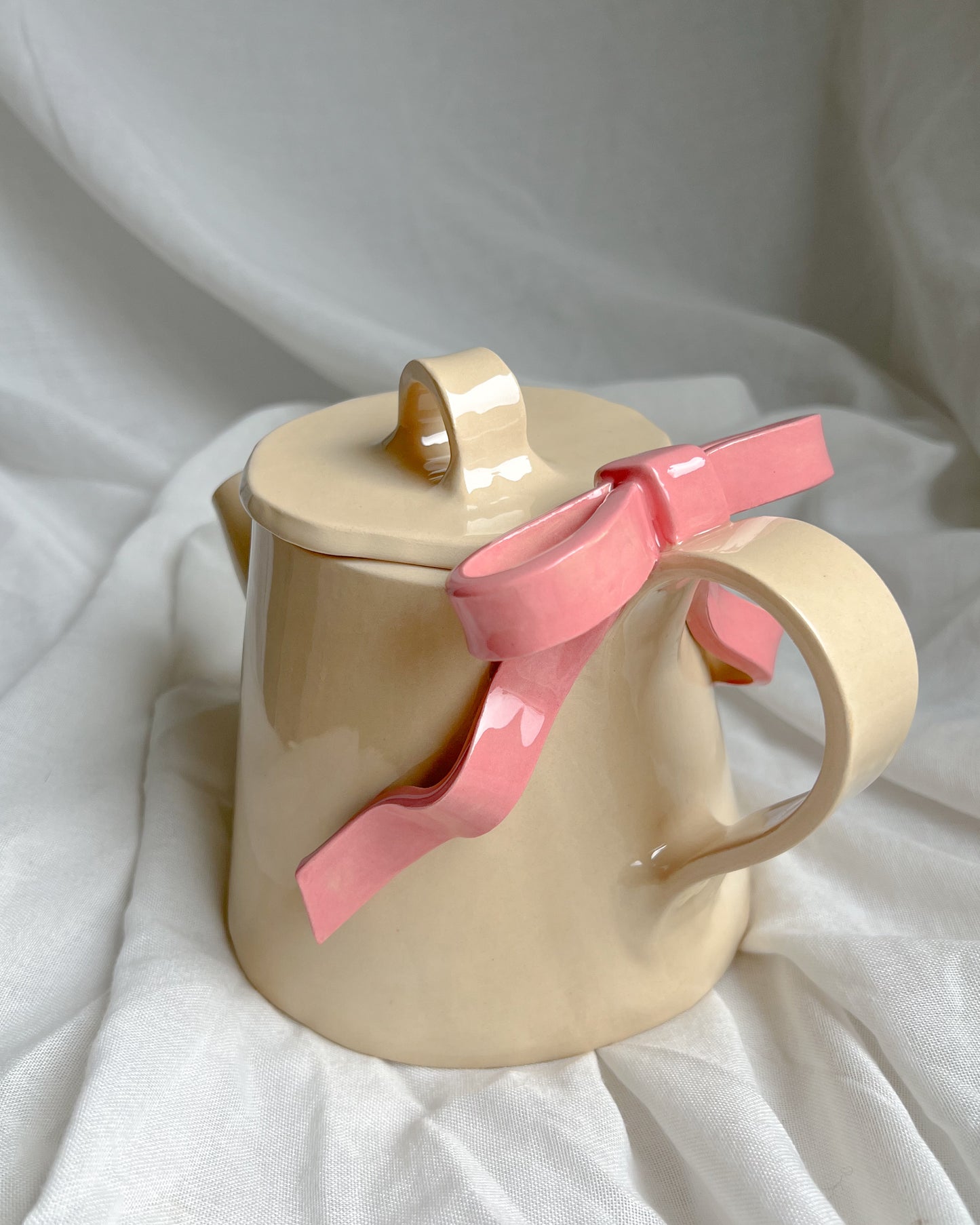 Ribbon Kettle