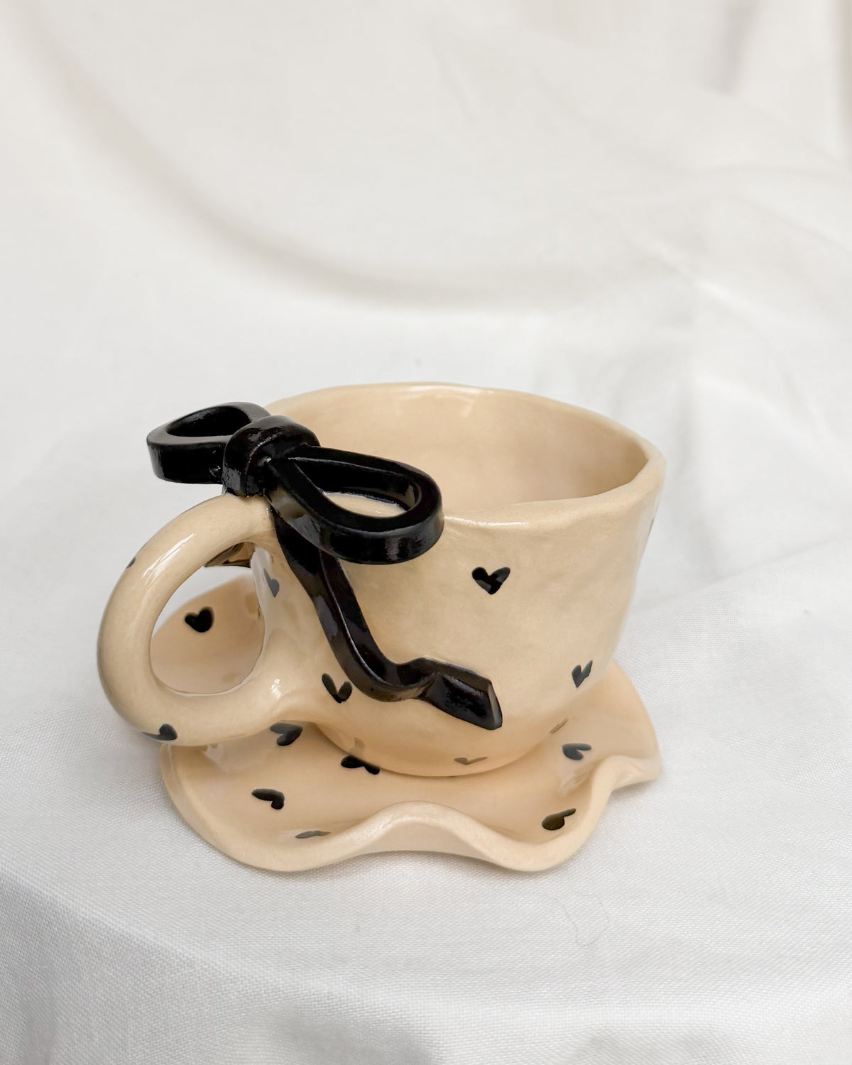 Ribbon Black Cup M