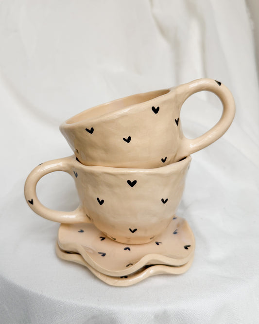 Hearts Black Cup L