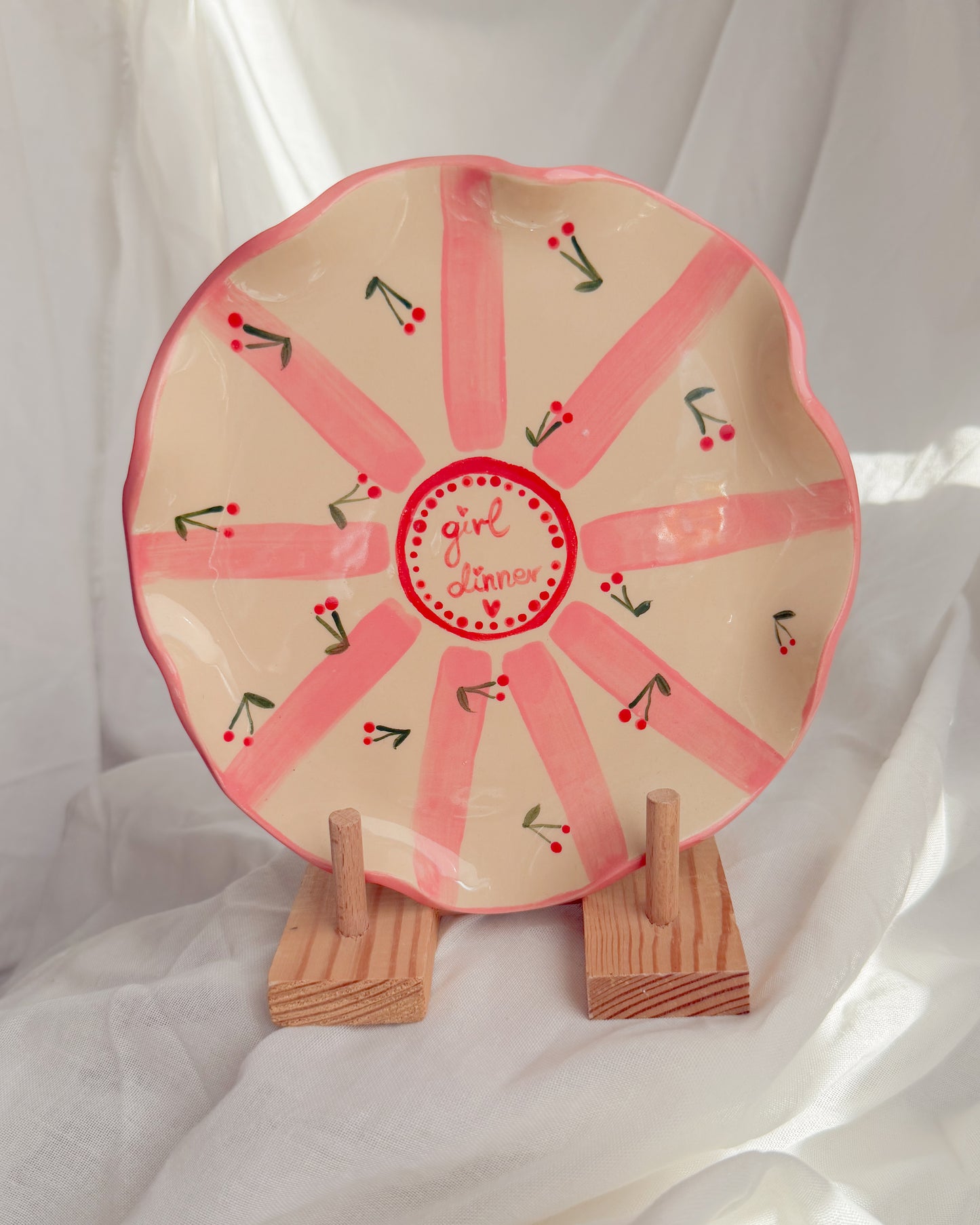 Girl Dinner Plate 20 cm