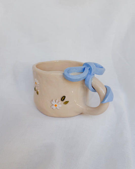 Daisy Ribbon Blue Mug L