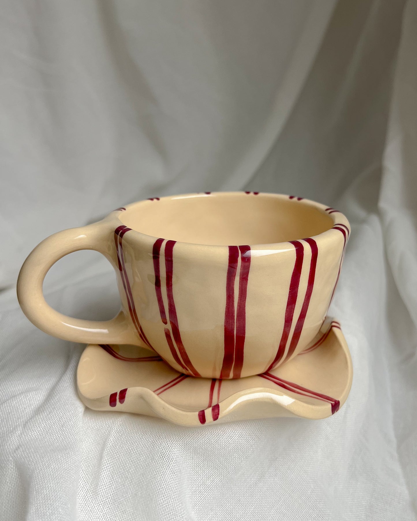 Stripes Burgundy Cup M