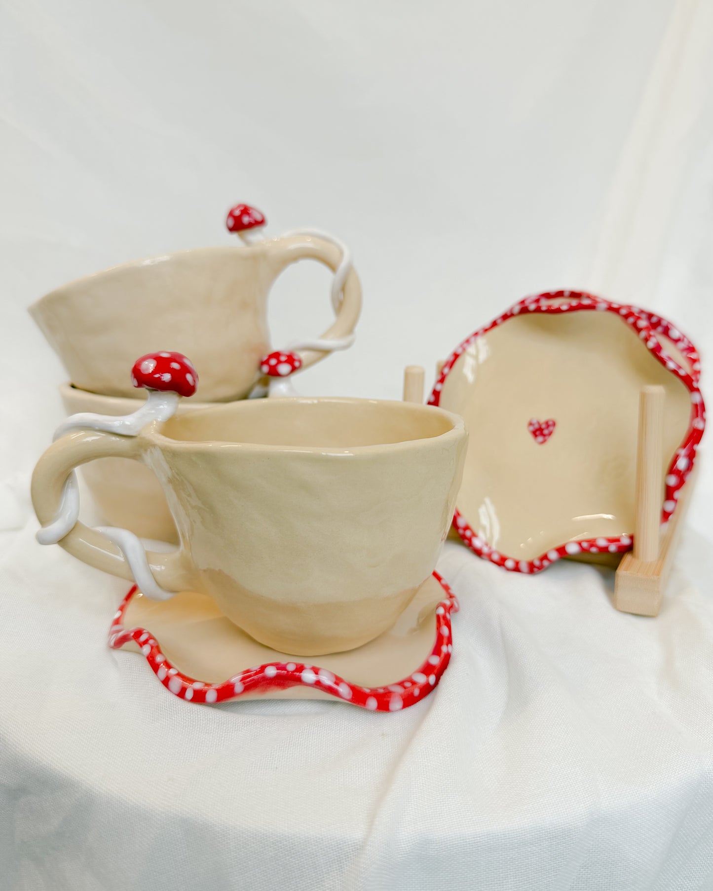 Mushroom Cup L