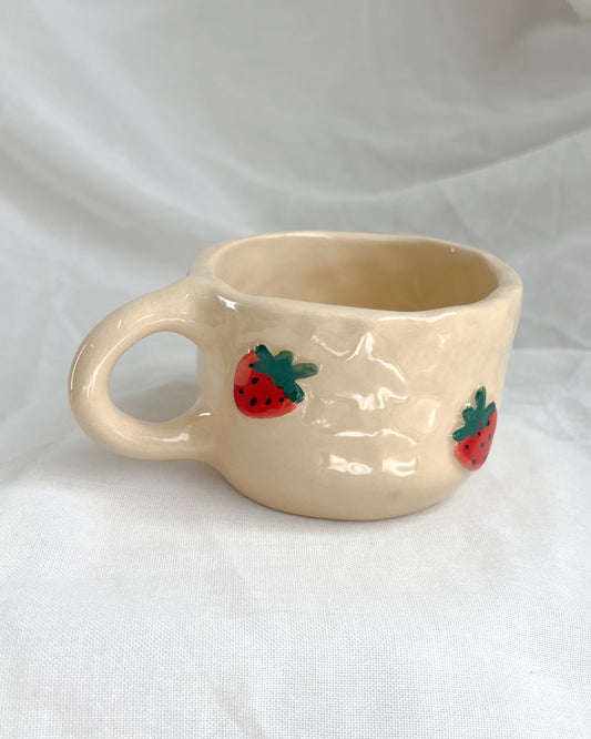 Strawberry Mug M
