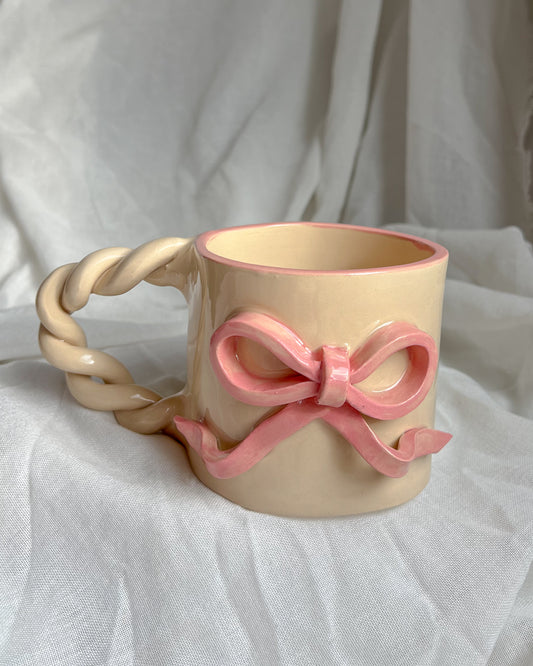 V Ribbon Mug XL