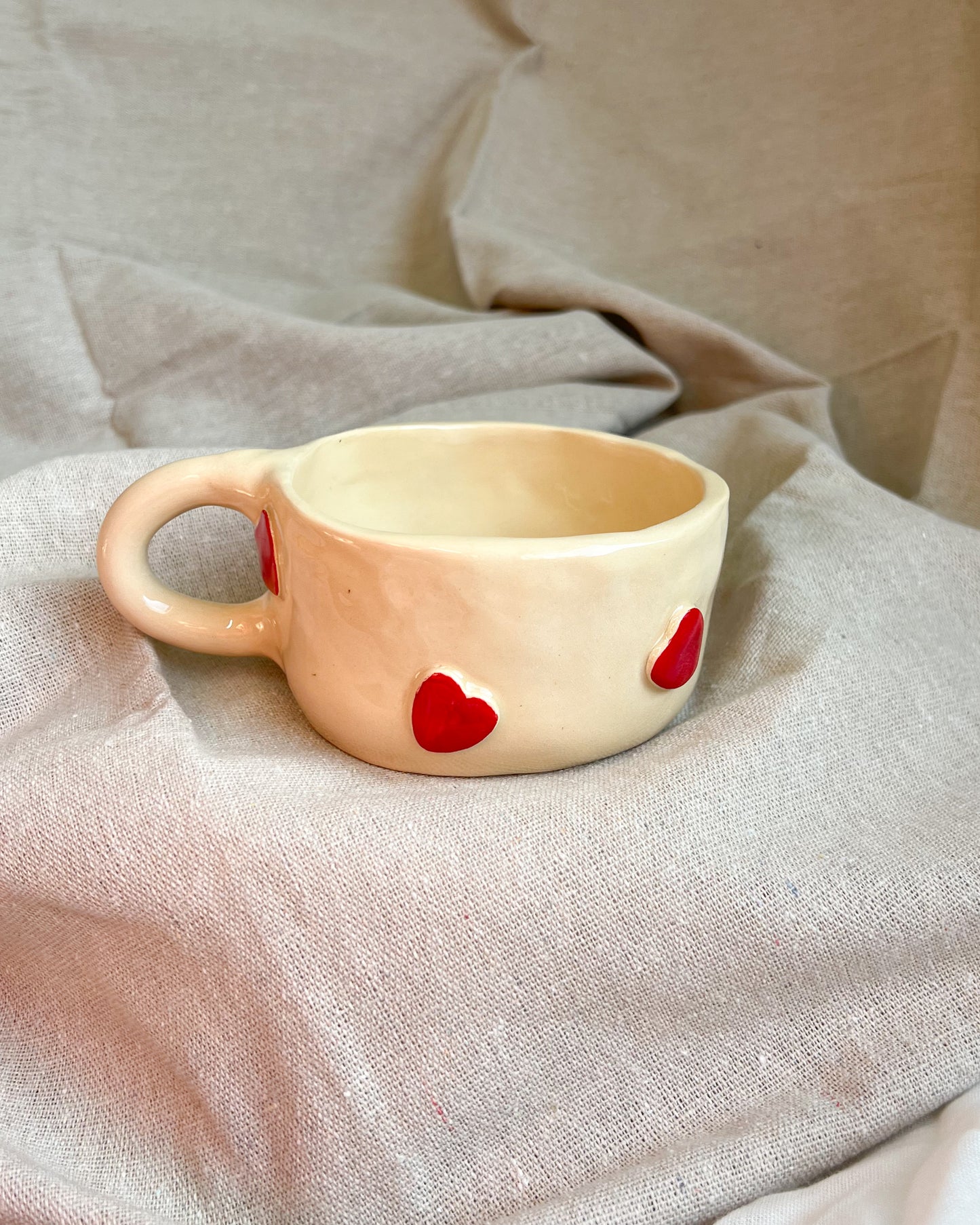 IV Hearts Mug M