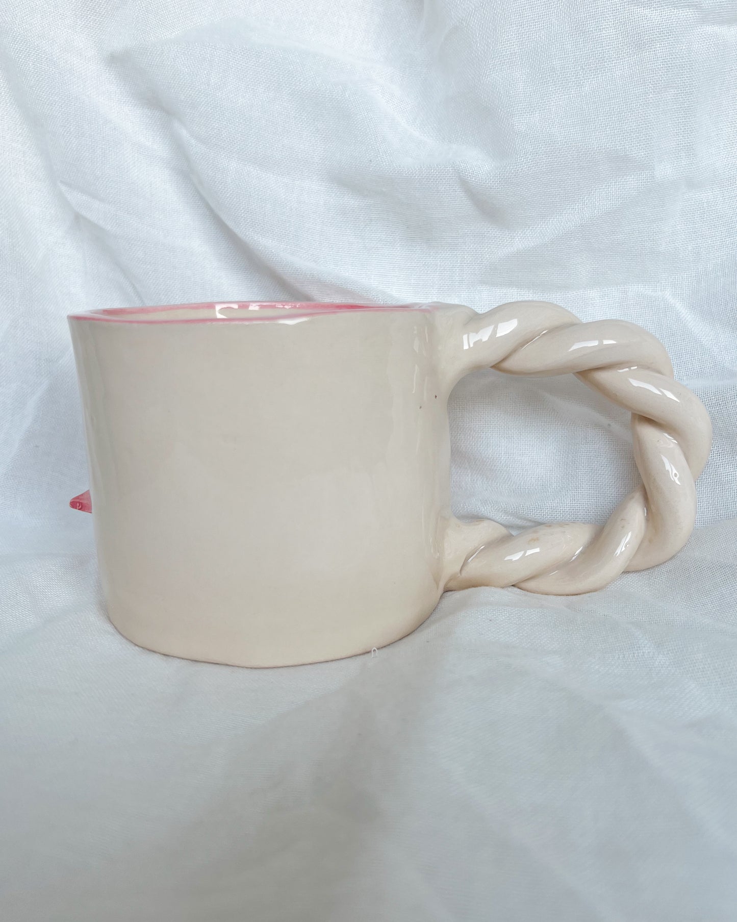 Ribbon Mug Outlet