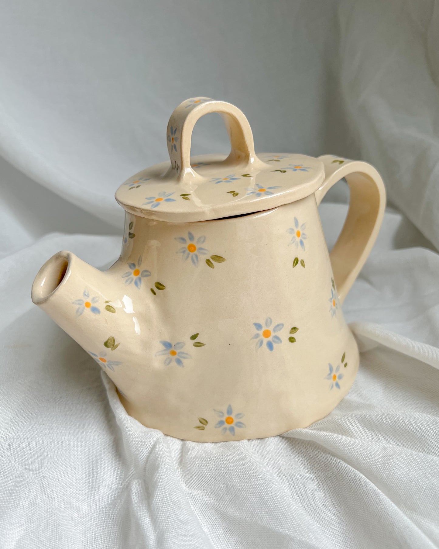 Forget-Me-Not Kettle