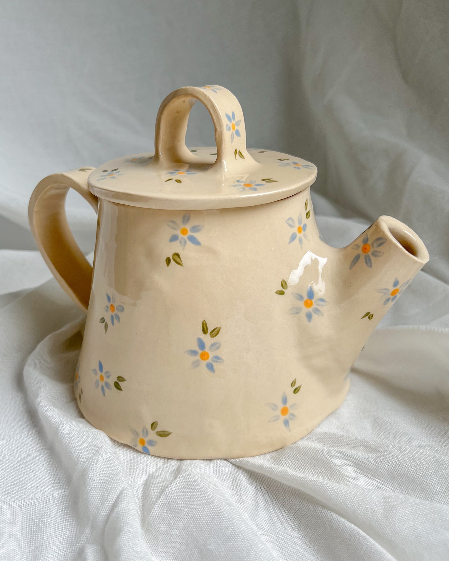 Forget-Me-Not Kettle