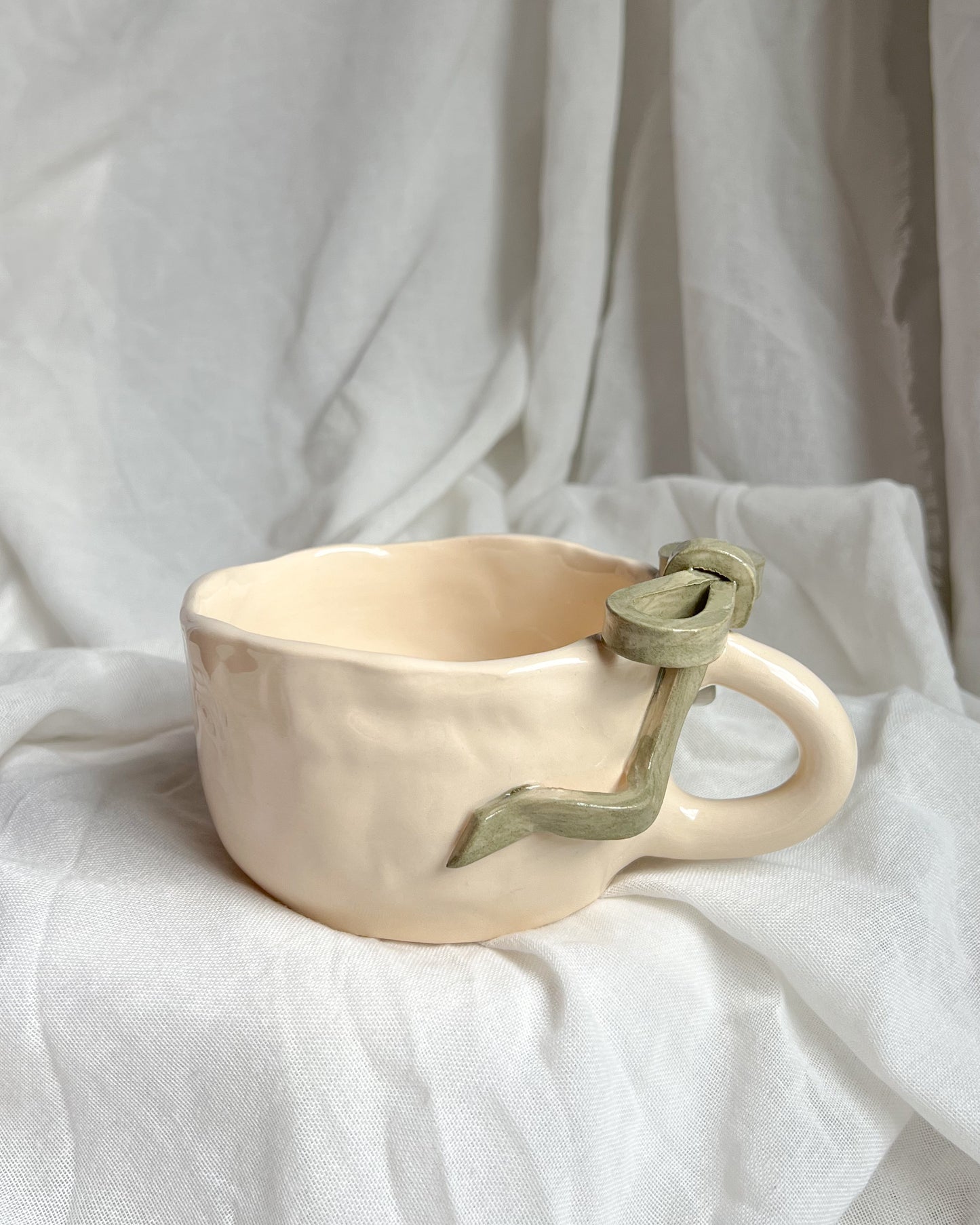 I Ribbon Mug L